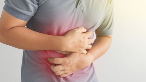 梦到自己怀孕了小腹凸起:梦中的腹语,当小腹凸起,我与未出生的自己相遇