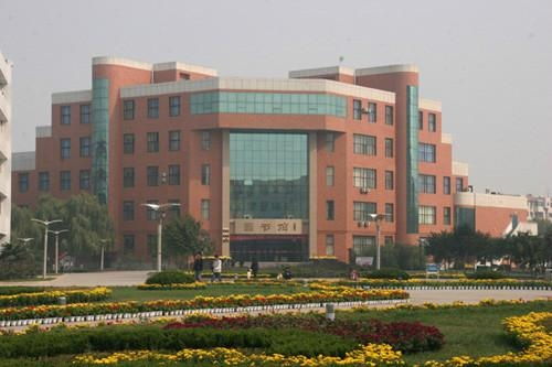 河南科技学院官网（河南科技学院官网招生网）