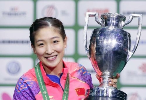 2024巨蟹座的正缘桃花:2024年巨蟹座正缘桃花指南,木星入庙+水星逆行,如何把握良机?