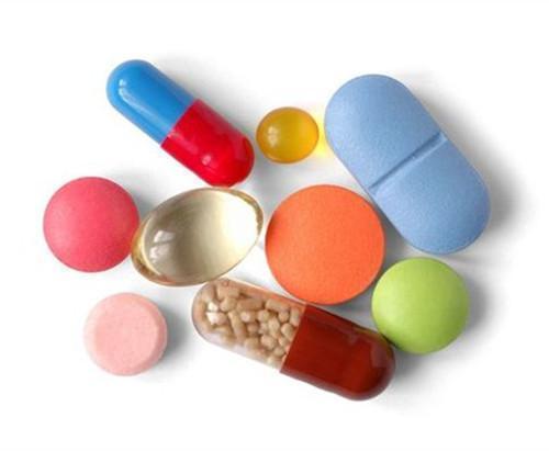 慢性荨麻疹吃什么药：慢性荨麻疹吃什么药？最新治疗指南与用药解析