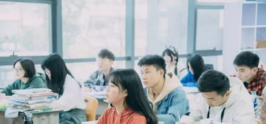 艺考生和普通考生的区别（艺考生和普通考生的区别报艺考好不好）