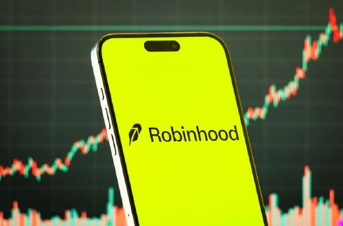 Robinhood二季报亮眼，但股价暴涨后遭下调评级