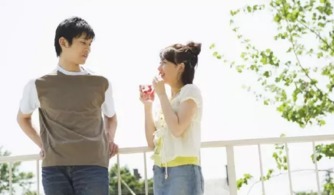 20岁看姻缘好吗为什么：20岁看姻缘，命中注定还是早熟的开始？