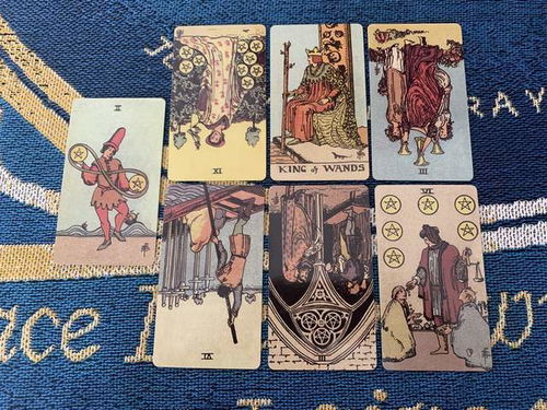 一张照片一张字的塔罗牌：定格瞬间，一张照片与一张字的塔罗牌