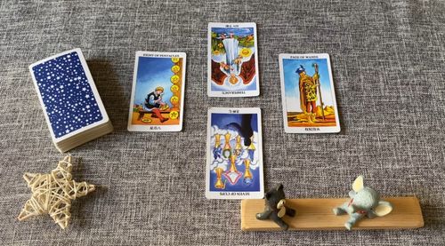 塔罗牌四张好牌一张差牌：神秘力量，塔罗牌中的四张好牌与一张差牌