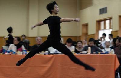 艺校学费一年多少钱(艺校学费一年多少钱舞蹈) 艺校学费一年多少钱(艺校学费一年多少钱舞蹈)