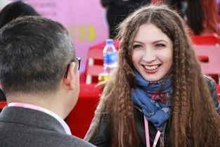 美女和丑男的姻缘哪个好:美与丑的姻缘,爱情的本质是什么?