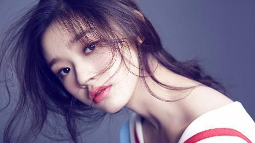 永远被男人偏爱的星座女:永恒魅力法则,揭秘十二星座中总被男性偏爱的三大星座女特质 永远被男人偏爱的星座女:永恒魅力法则,揭秘十二星座中总被男性偏爱的三大星座女特质