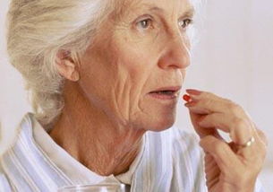 中老年人补钙吃什么牌子的钙片好:中老年人补钙吃什么牌子的钙片好?这5点要先搞清楚! 中老年人补钙吃什么牌子的钙片好:中老年人补钙吃什么牌子的钙片好?这5点要先搞清楚!