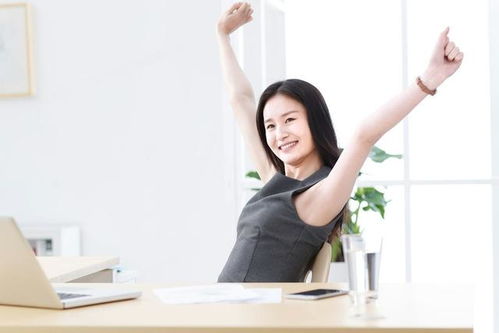 巨蟹座女的致命弱点:巨蟹座女的致命弱点,温柔背后的隐痛与成长契机