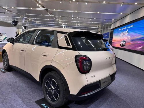 京东1号车下线,价格或低于10万,刘强东开出百万年薪抢人