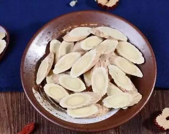 西洋参的功效与作用吃法:西洋参的功效与作用,正确吃法原来如此!