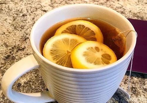 柠檬茶的功效与作用：喝一杯柠檬茶，健康加分？深度解析柠檬茶的那些功效与作用