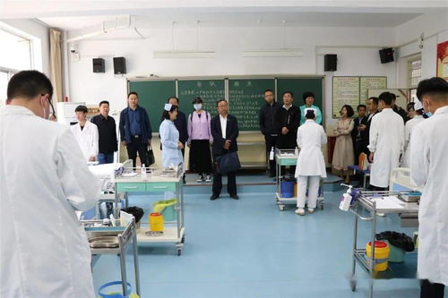 达克宁可以涂抹在龟上头吗：达克宁可以涂抹在龟上头吗？专家解答来了！