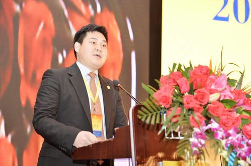 塔罗牌五角星女王逆位：塔罗牌中的神秘力量，五角星女王逆位的深层解读