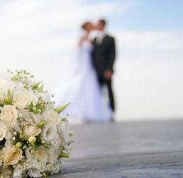 梦见和女朋友结婚：梦里和你白头偕老