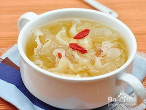 银耳汤怎么做 银耳汤的家常做法:家常银耳汤,滋补甜润,简单几步轻松做 银耳汤怎么做 银耳汤的家常做法:家常银耳汤,滋补甜润,简单几步轻松做