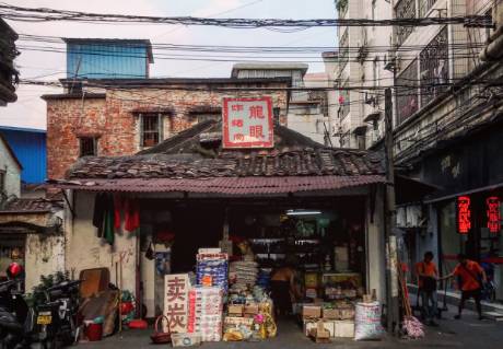 很小众却很惊艳的店名：藏在巷尾的文艺复兴，10个让人过目不忘的小众店铺命名艺术