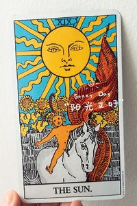 塔罗牌是不是玩具都一样:塔罗牌,神秘工具还是玩具?