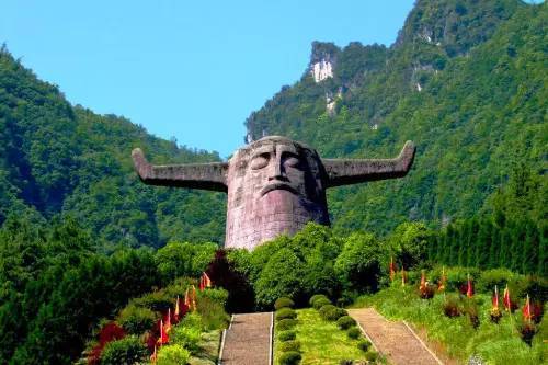 鸡足山怎样去求姻缘：鸡足山求姻缘，千年古刹中的祈福秘境