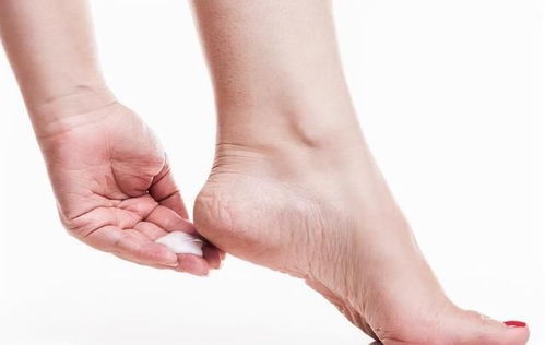 人体缺什么容易得湿疹:警惕!这些营养素缺乏可能增加湿疹风险,你中招了吗?