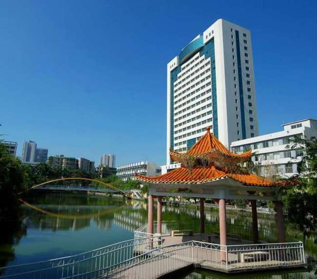 广东医科大学(广东医科大学官网)