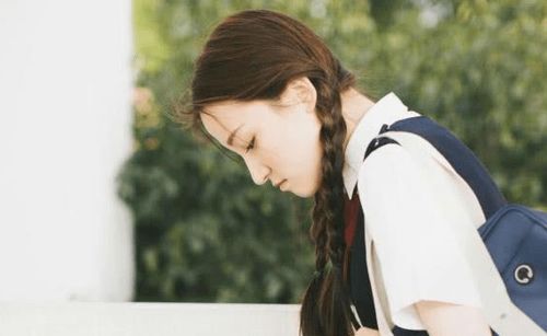 双鱼女十个女人九个婊:双鱼座的情感世界,为何十个女人九个婊成为刻板印象? 双鱼女十个女人九个婊:双鱼座的情感世界,为何十个女人九个婊成为刻板印象?