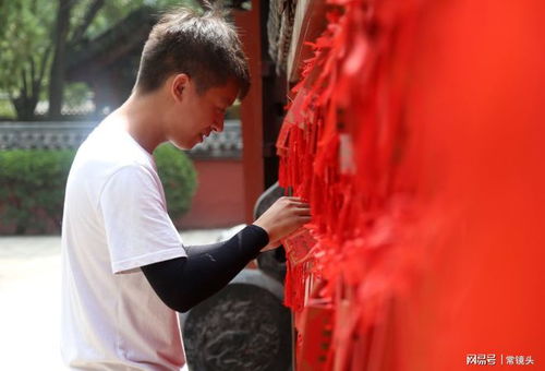 男生求姻缘的地方叫什么:红娘牵线还是线上约会?男生求姻缘的地方,古今中外都在这里! 男生求姻缘的地方叫什么:红娘牵线还是线上约会?男生求姻缘的地方,古今中外都在这里!