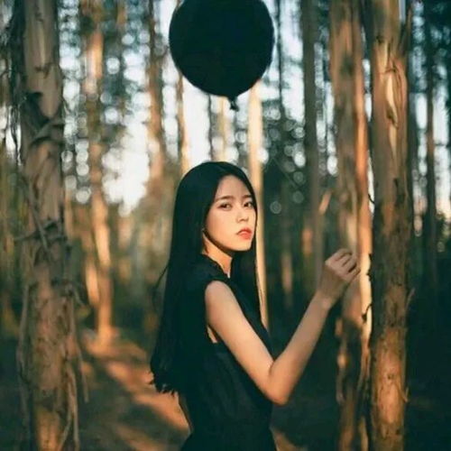 梦见死去的母亲说话:梦境中的呼唤,我与已逝母亲的对话