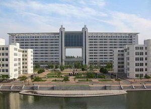 聊城大学(聊城大学官网)