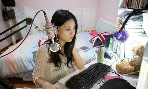 为给女主播“刷礼物”，男子偷了邻居家10头牛