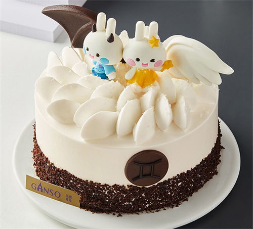 十二星座专属蛋糕：星座配对指南，十二星座专属蛋糕设计灵感与寓意解析