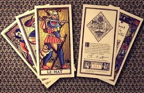 塔罗牌看复合怎么看正缘：塔罗牌揭示复合与正缘的奥秘