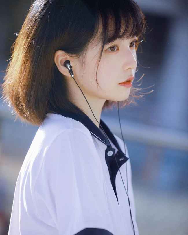 明明很聪明却装傻的星座:十二星座中那些人间清醒,表面装傻的智慧藏锋者 明明很聪明却装傻的星座:十二星座中那些人间清醒,表面装傻的智慧藏锋者