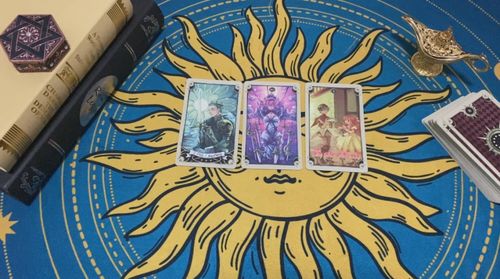 有春夏秋冬的塔罗牌叫啥：揭秘，有春夏秋冬的塔罗牌叫什么？探索塔罗牌中的四季象征与解读