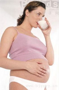 女人梦见自己大肚子怀孕：梦里怀上大肚子，原来是这些原因在暗示你