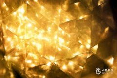 金箔金命是什么意思：金箔金命，揭开传统命理中的金箔金命格解析与人生启示