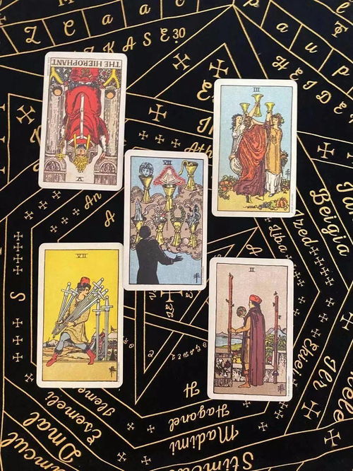 七张牌的塔罗牌阵各位置：七张牌的塔罗牌阵，各位置的深度解析与解读指南