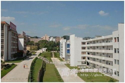 三明学院（三明学院官网）