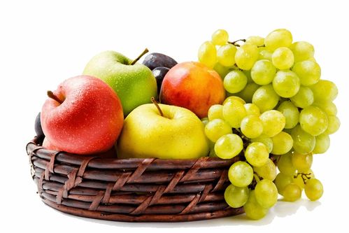 梦见水果树上结满了水果类：梦中的水果树，丰收与心灵的隐喻