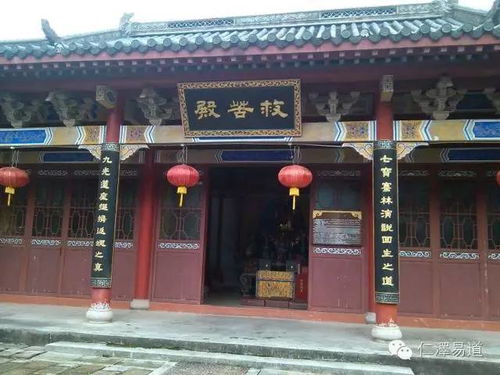 城隍庙 求姻缘灵不灵:城隍庙求姻缘灵不灵?民间信仰与现实婚姻的奇妙连接