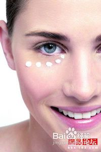 土方去眼袋的小偏方:土方去眼袋的小偏方,这些方法你试过吗?