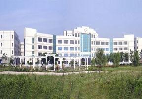 周口师范学院（周口师范学院地址）