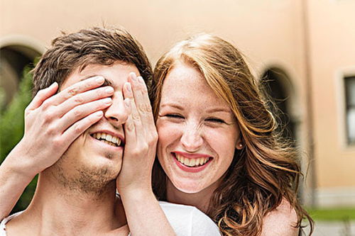 已婚女人梦到自己掉牙：已婚女性梦见掉牙，婚姻生活中的隐秘焦虑