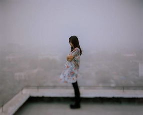 已婚女人梦见去世的人还活着:已婚女人梦见去世的人还活着,梦境背后的心理与文化解读