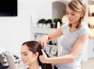 梦见洗头发是什么征兆 女人:梦里洗头发,原来是这些征兆!女人的运势、情感与自我成长启示 梦见洗头发是什么征兆 女人:梦里洗头发,原来是这些征兆!女人的运势、情感与自我成长启示