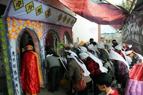 梦见死人了办丧事预示着什么意思:梦见死人了办丧事预示着什么意思? 梦见死人了办丧事预示着什么意思:梦见死人了办丧事预示着什么意思?