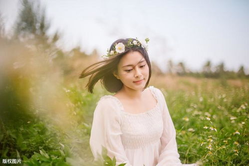 水瓶座女生漂亮吗：水瓶座女生，独特美学下的灵魂魅力