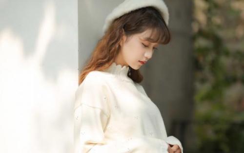 水瓶座女生漂亮吗：水瓶座女生，独特美学下的灵魂魅力