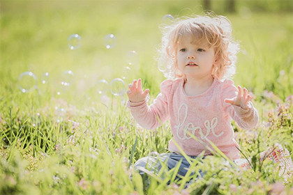 女儿起名字大全2022免费:2022女孩起名指南,免费起名大全+实用技巧,助您为宝宝选到完美名字 女儿起名字大全2022免费:2022女孩起名指南,免费起名大全+实用技巧,助您为宝宝选到完美名字